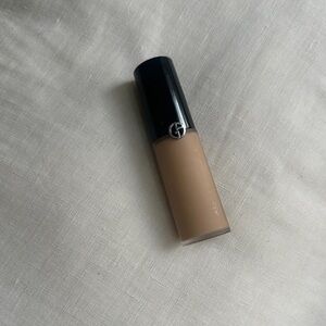 Giorgio Armani Natural Beige Concealer